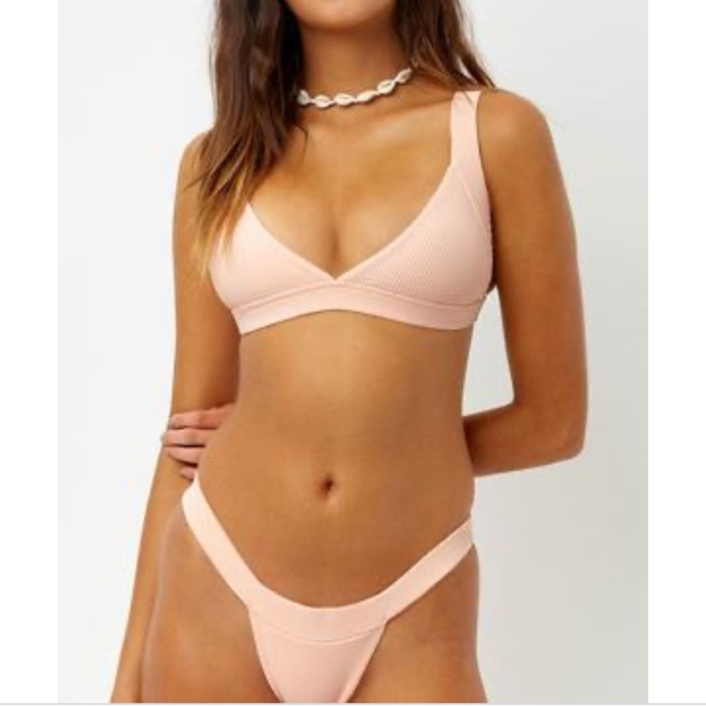 Frankies Bikinis Georgia Top & Cole Bottom